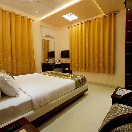 Hotel Central Residency Varanasi Exterior photo