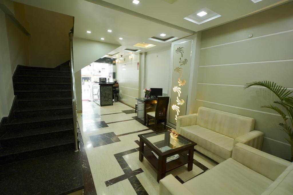 Hotel Central Residency Varanasi Exterior photo