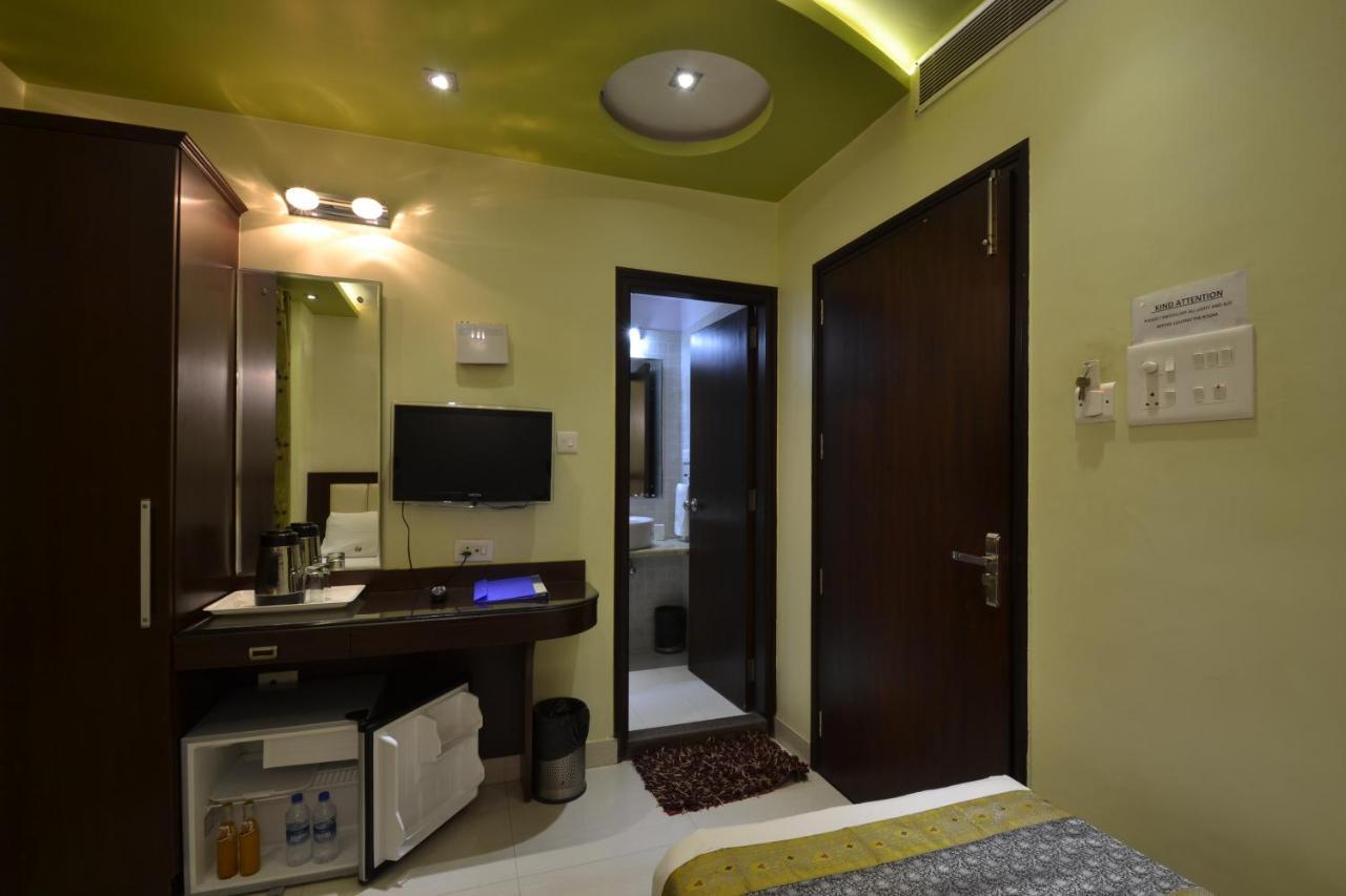 Hotel Central Residency Varanasi Exterior photo